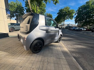 LINKTOUR ALUMI PLUS: EL VEHÍCULO ELÉCTRICO QUE SE CONDUCE SIN CARNET