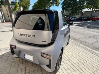 LINKTOUR ALUMI PLUS: EL VEHÍCULO ELÉCTRICO QUE SE CONDUCE SIN CARNET